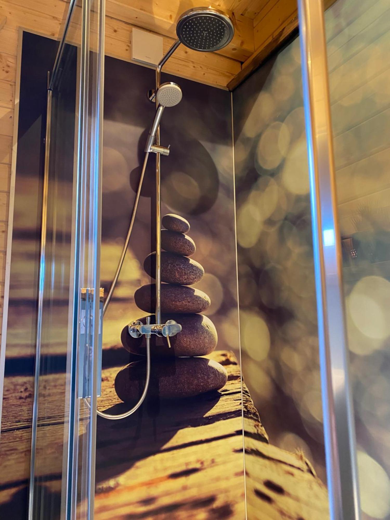 Holzhaus Onkel Fritz Mit Sauna Und Whirlwanne Esch  Екстер'єр фото