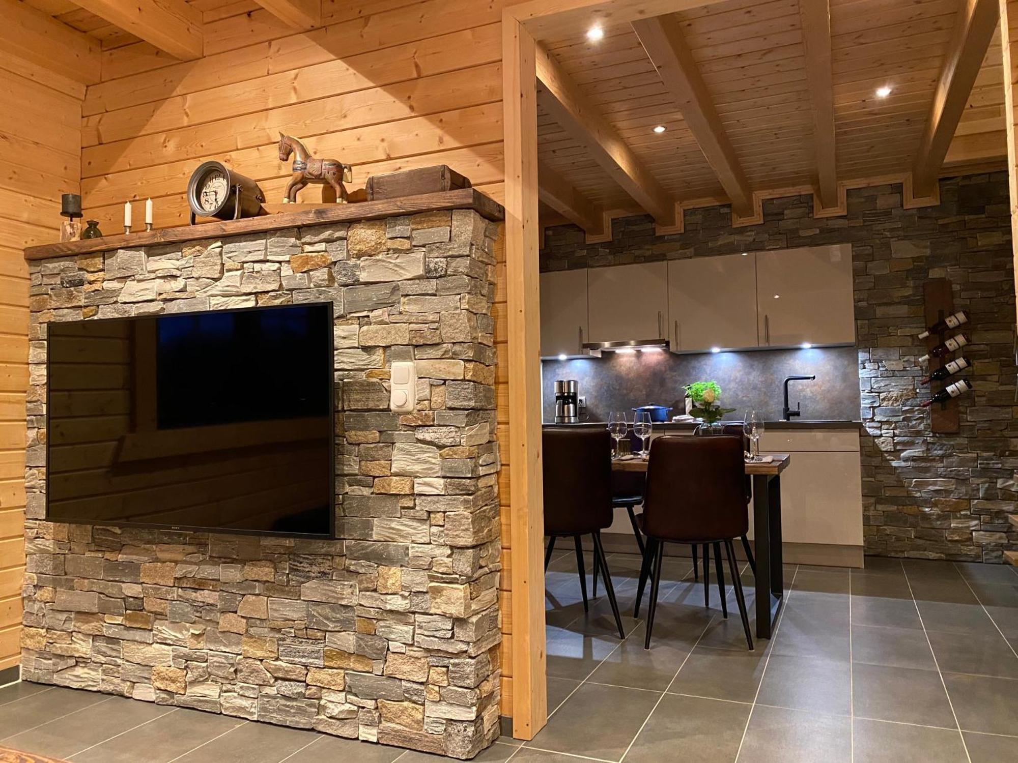 Holzhaus Onkel Fritz Mit Sauna Und Whirlwanne Esch  Екстер'єр фото